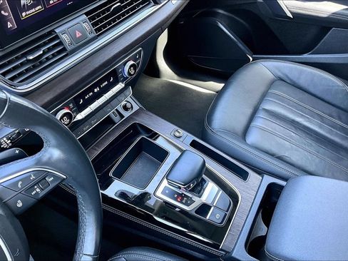 Used 2022 Audi Q5 2.0T Premium Plus AWD/4WD image 11