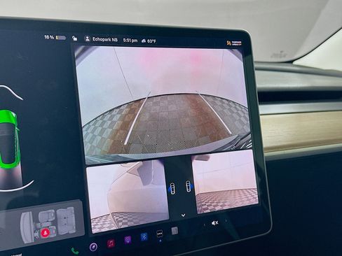 Used 2018 Tesla Model 3 Long Range image 21