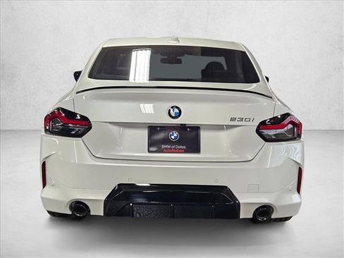 Used 2026 BMW 230i Coupe w/ Premium Package RWD image 7