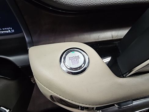 Used 2020 Lincoln Aviator Reserve w/ Equipment Group 202A image 25