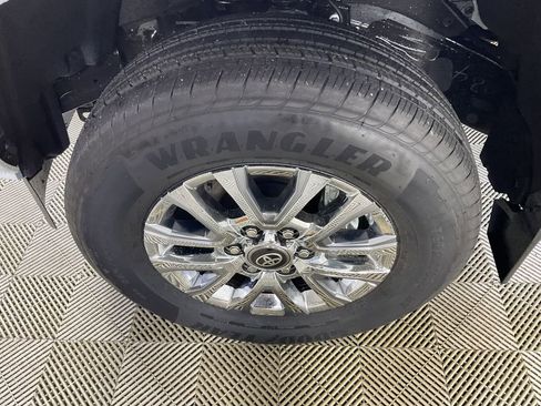 New 2026 Toyota Tacoma Limited image 4