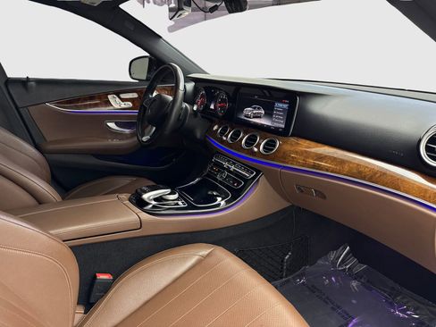 Used 2017 Mercedes-Benz E 300 image 41