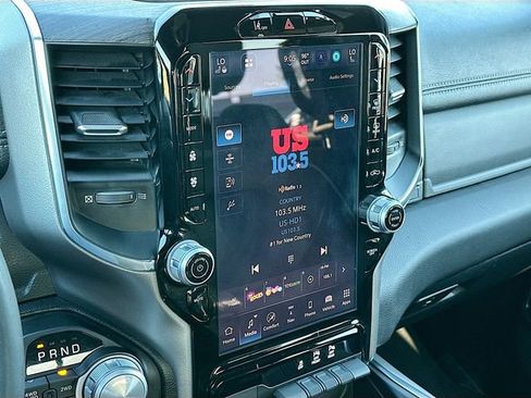 Used 2025 RAM 1500 Laramie image 15