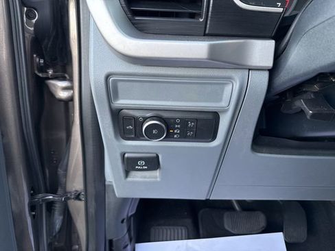 Used 2022 Ford F150 XLT image 26