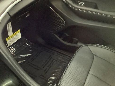 New 2026 Jeep Grand Cherokee Limited image 25