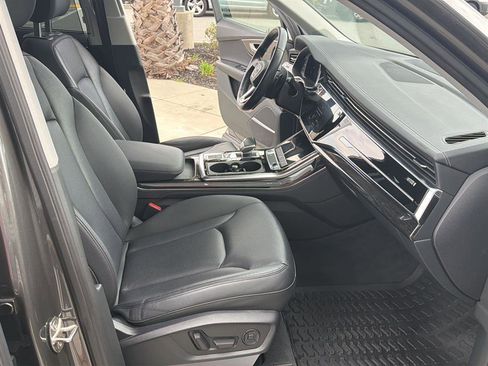 Used 2023 Audi Q7 3.0T Premium Plus w/ Premium Plus Package image 12