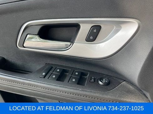 Used 2017 Chevrolet Equinox LT w/ Convenience Package FWD image 20