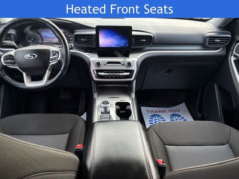Used 2022 Ford Explorer XLT AWD/4WD image 4