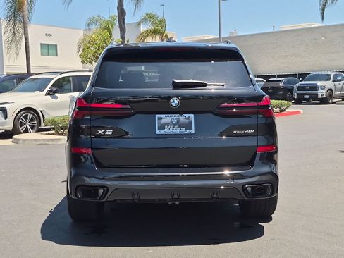 New 2026 BMW X5 xDrive40i w/ M Sport Package AWD/4WD image 9