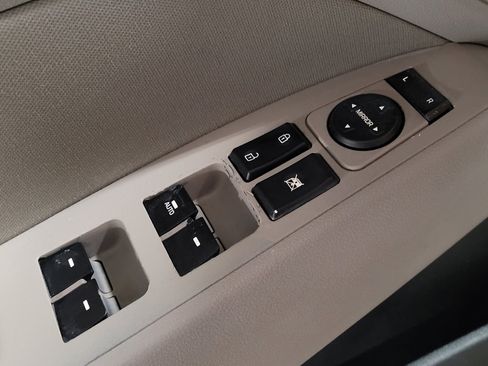 Used 2017 Hyundai Elantra SE w/ SE A/T Tech Package 03 image 27