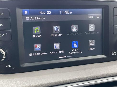 Used 2019 Hyundai Santa Fe Limited image 13