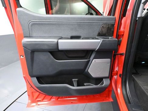 Used 2024 Ford F350 Lariat w/ Lariat Ultimate Package image 38