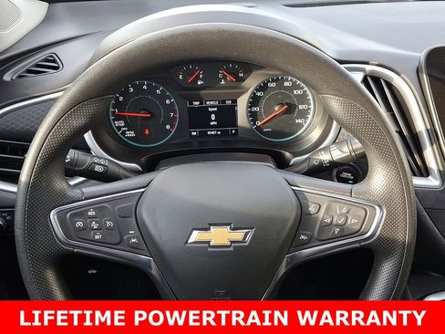 Used 2024 Chevrolet Malibu LT image 18