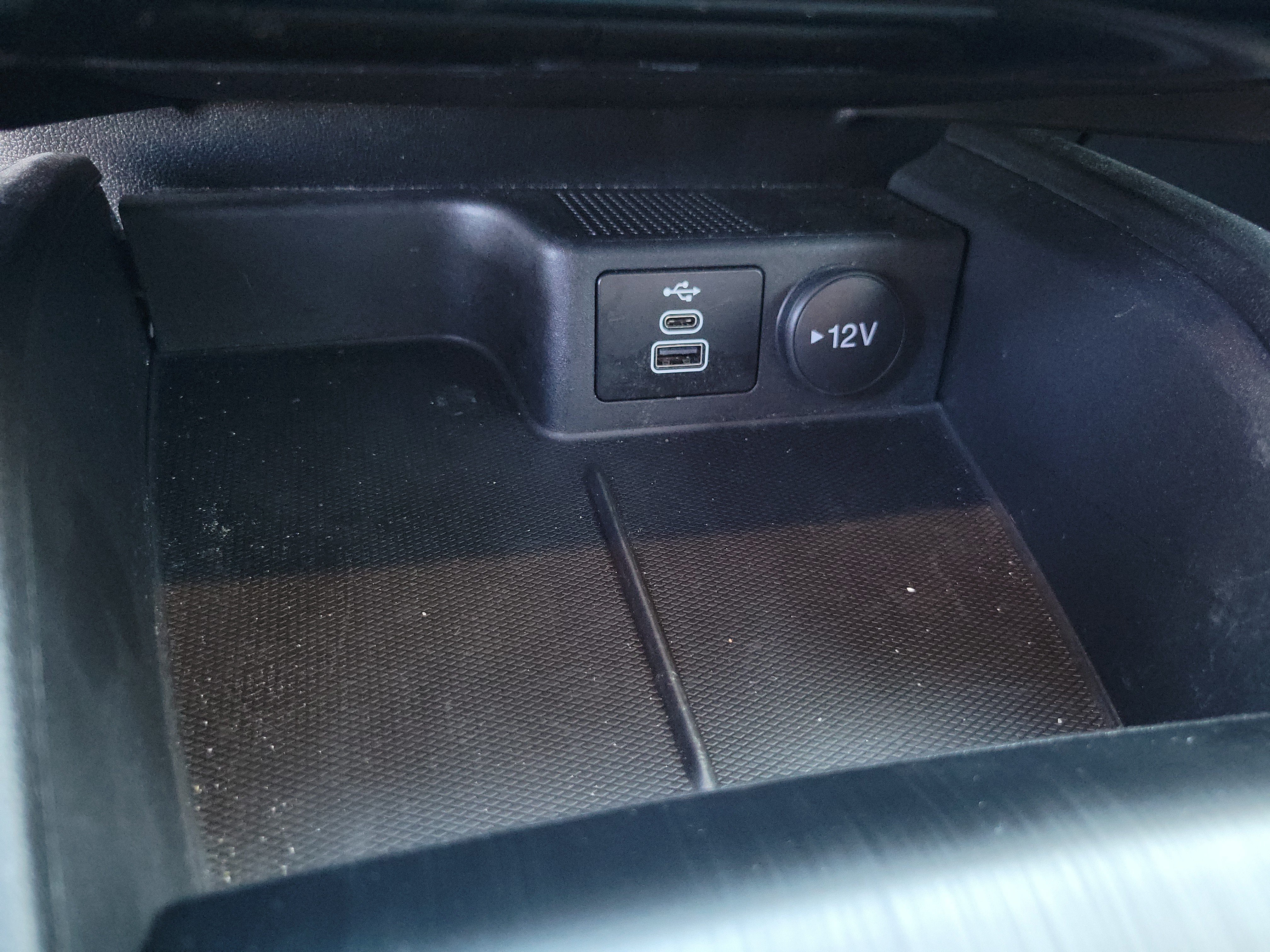 Used 2024 Ford Escape Active w/ Tech Pack #1 AWD/4WD image 14