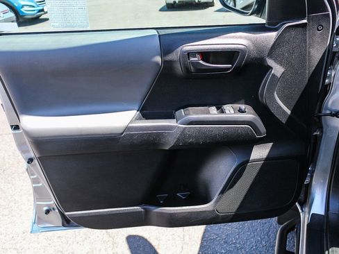 Used 2023 Toyota Tacoma SR RWD image 22