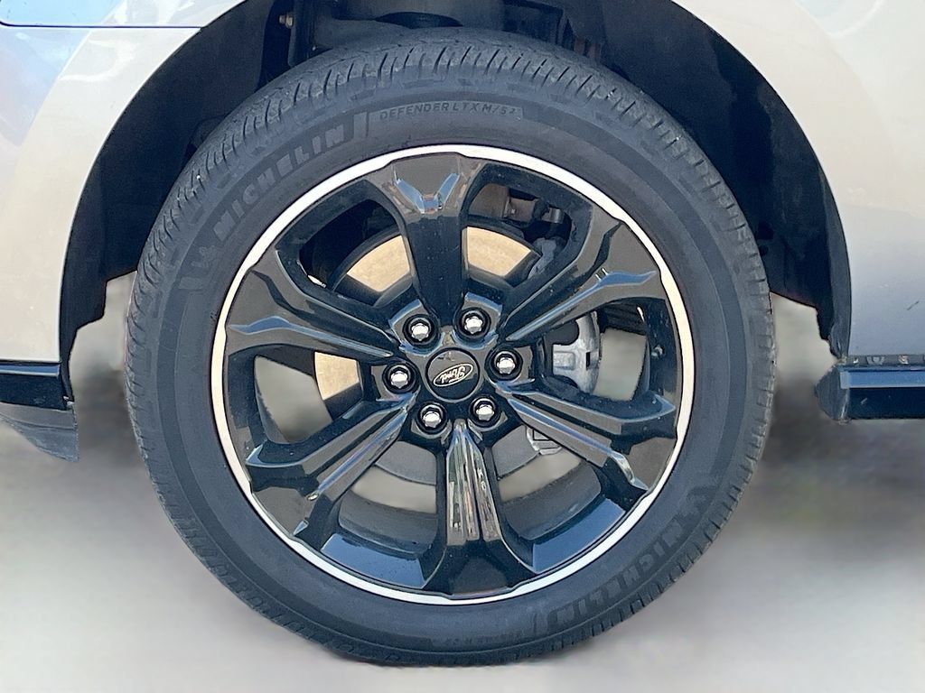 Used 2024 Ford Expedition Limited RWD image 34