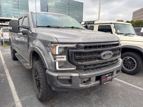 Used 2022 Ford F350 Lariat w/ Tremor Off-Road Package image 2