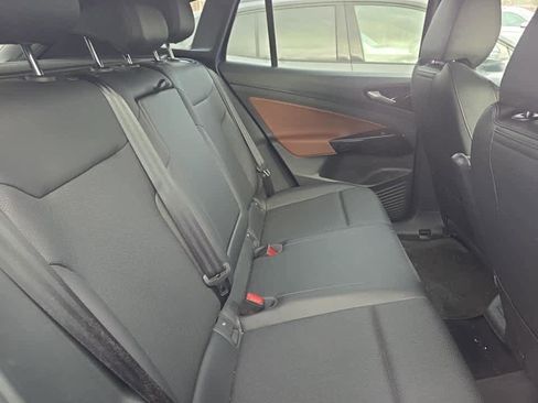 Used 2022 Volkswagen ID.4 Pro S w/ Gradient Package image 10