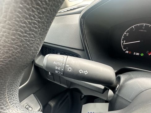 Certified 2025 Honda CR-V EX image 19