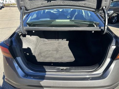 Used 2019 Nissan Altima 2.5 S image 13