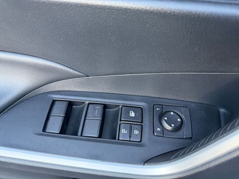 Used 2025 Toyota RAV4 LE image 20