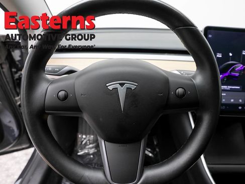 Used 2019 Tesla Model 3 Long Range AWD/4WD image 10