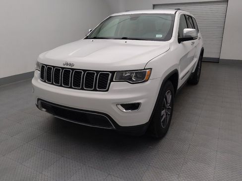 Used 2019 Jeep Grand Cherokee Limited RWD image 15