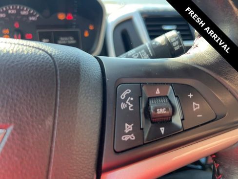 Used 2017 Chevrolet Sonic LT w/ Convenience Package image 18