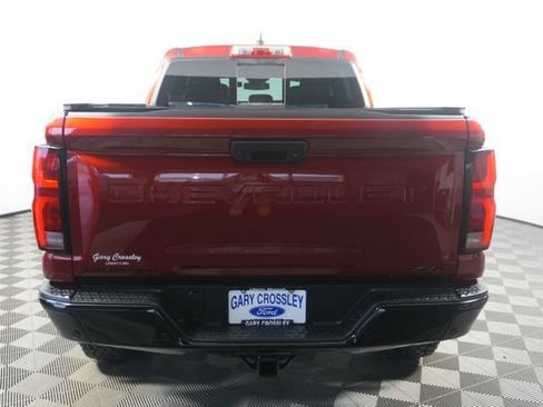 Used 2026 Chevrolet Colorado ZR2 w/ Technology Package AWD/4WD image 4