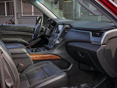 Used 2017 Chevrolet Tahoe Premier AWD/4WD image 24