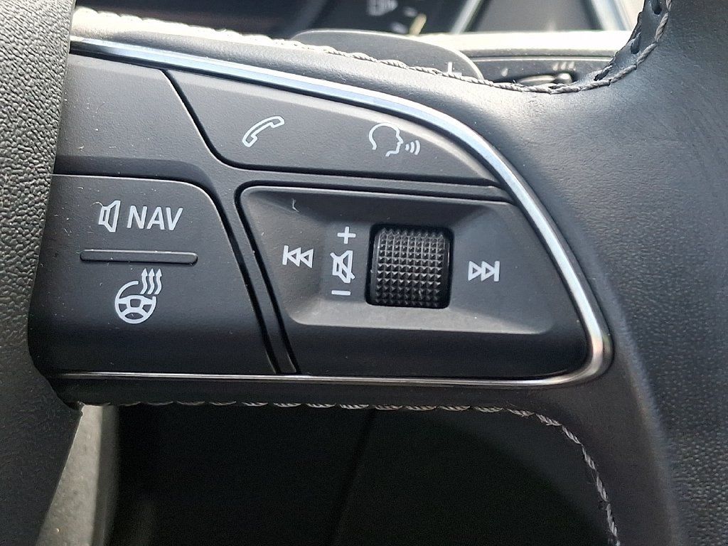 Used 2019 Audi SQ5 Premium Plus w/ Premium Plus Package AWD/4WD image 24