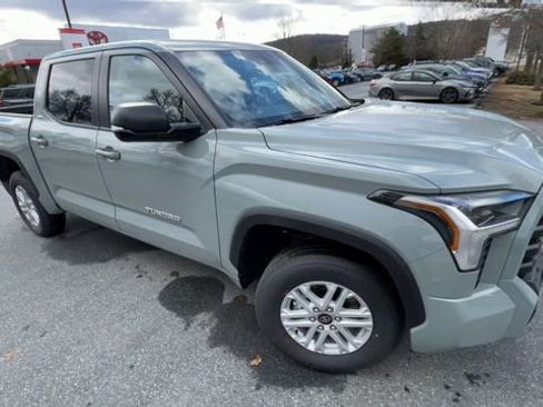 New 2026 Toyota Tundra SR5 AWD/4WD image 2