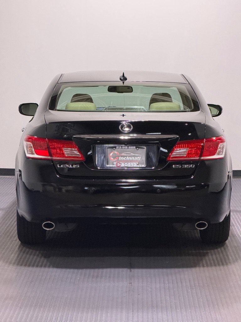 Used 2010 Lexus ES 350 w/ Preferred Accessory Package FWD image 6