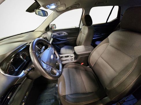 Used 2019 Chevrolet Traverse LT w/ LPO, Floor Liner Package AWD/4WD image 12
