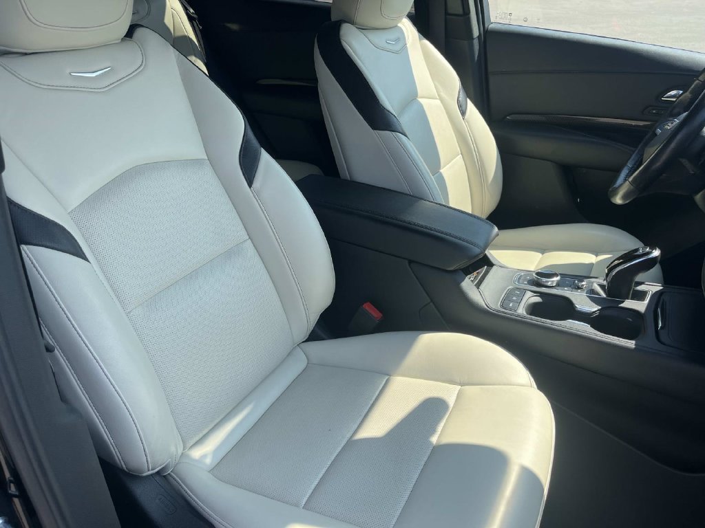Used 2020 Cadillac XT4 Sport AWD/4WD image 23