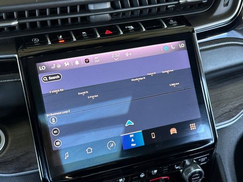 Used 2022 Jeep Grand Cherokee L Overland w/ Luxury Tech Group IV image 22