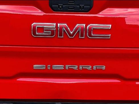 Used 2021 GMC Sierra 1500 SLT RWD image 31