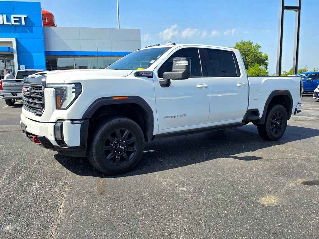 Used 2024 GMC Sierra 2500 AT4 w/ AT4 Premium Plus Package AWD/4WD image 2
