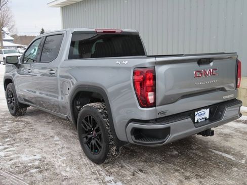 Used 2024 GMC Sierra 1500 Elevation image 9
