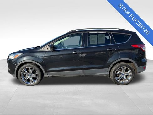 Used 2015 Ford Escape SE w/ Leather Comfort Package image 4