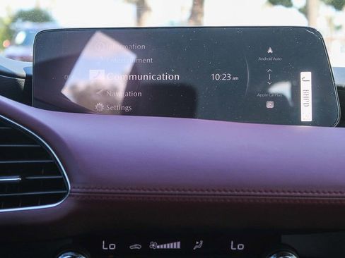 New 2026 MAZDA MAZDA3 Hatchback w/Premium Plus Pkg image 15