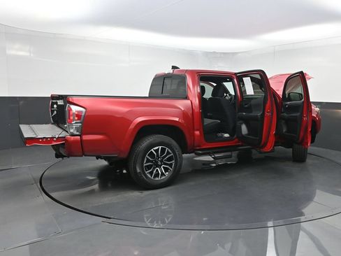 Used 2023 Toyota Tacoma TRD Sport w/ Advanced Technology Package AWD/4WD image 38