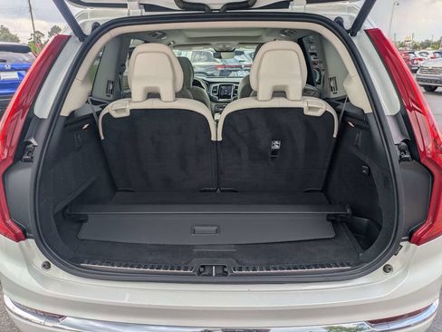 Used 2024 Volvo XC90 B6 Plus AWD/4WD image 14