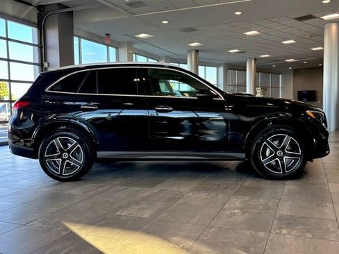 New 2026 Mercedes-Benz GLC 300 4MATIC image 2