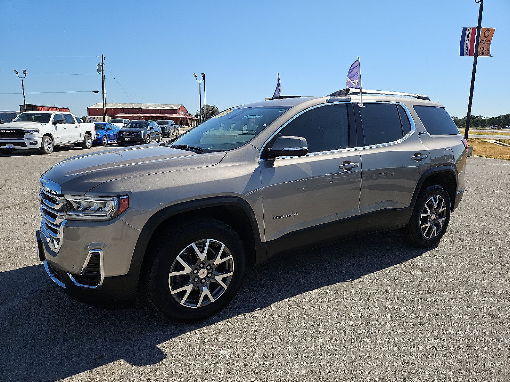 Used 2022 GMC Acadia SLE w/ Driver Convenience Package FWD image 2