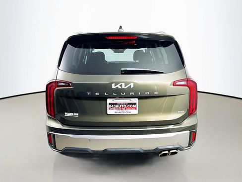 Used 2025 Kia Telluride S image 6