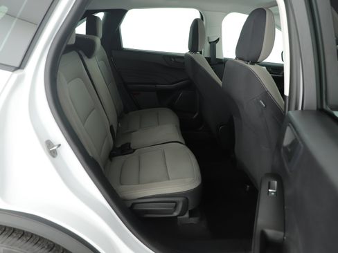 Used 2022 Ford Escape S image 17