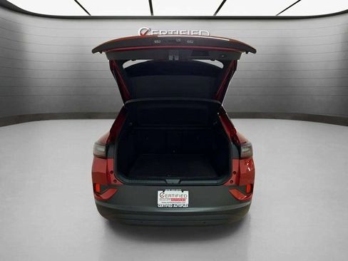 Used 2024 Volkswagen ID.4 S image 7