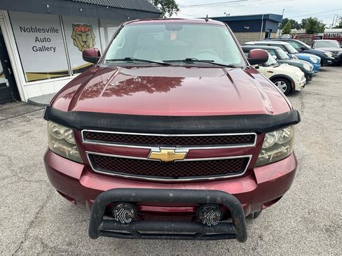 Used 2009 Chevrolet Avalanche LT w/ Convenience Package #1 AWD/4WD image 14