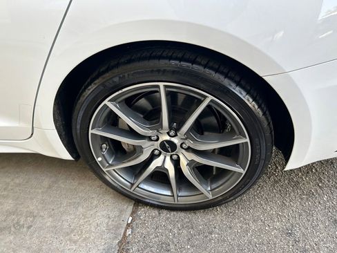 Used 2026 Genesis G70 2.5T RWD image 18